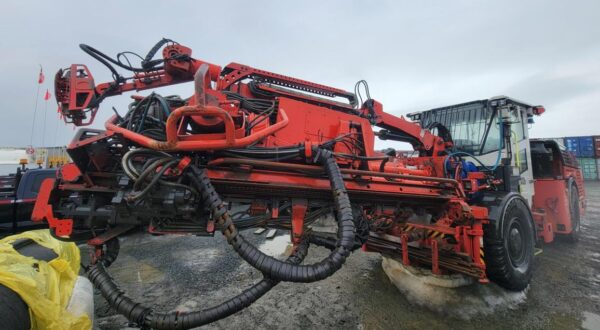 Boulonneuse Sandvik  DS412Í Sandvik Rock Bolter – Image 9