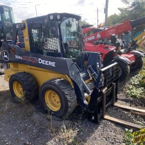 John Deere 324G Wheel Loader for Sale – Québec / Canada