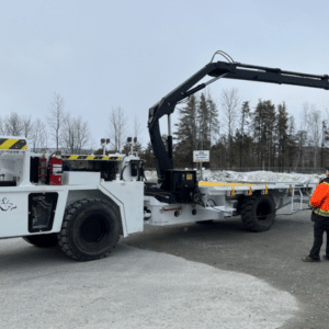 Boom Truck minier USAGÉ 2009 GETMAN A64